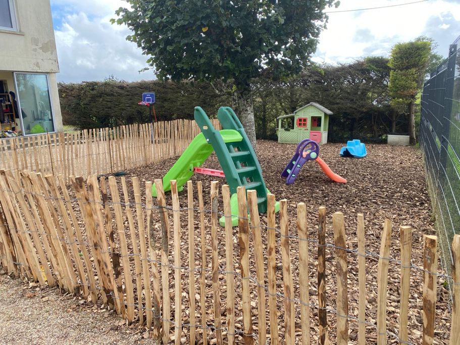 Des nouvelle instalation dans la cours des maternels